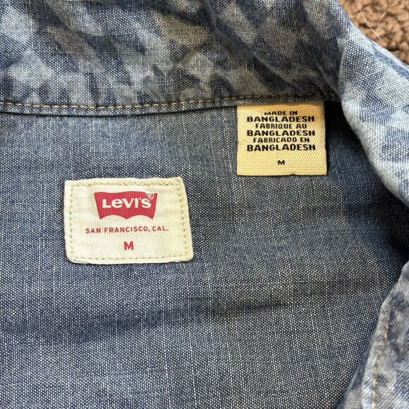 Levi's Women Aiden Blue Short Sleeve Resort Shirt Button Down Harper Laser M - Picture 5 of 16